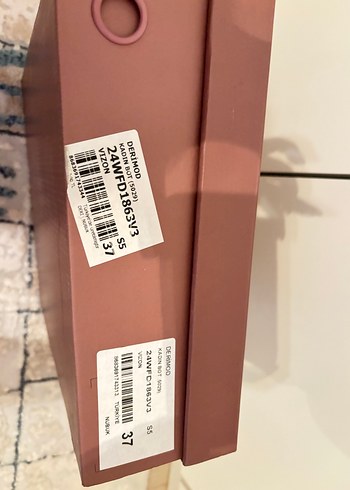 Kahverengi süet dolgu topuklu kadın botları - Görsel 4