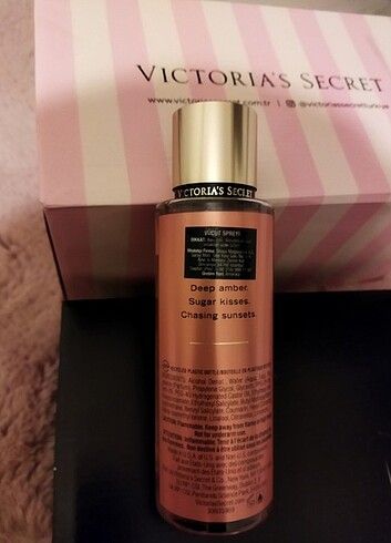 Victoria's Secret Kadın Vücut Spreyi AMBER - Görsel 3