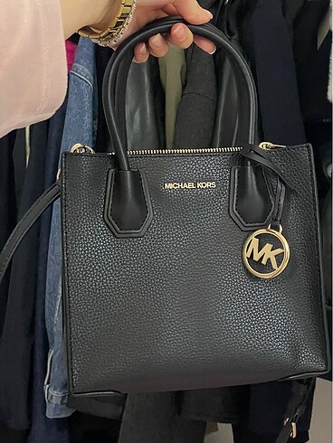  Beden siyah Renk MİCHAEL KORS ÇANTA