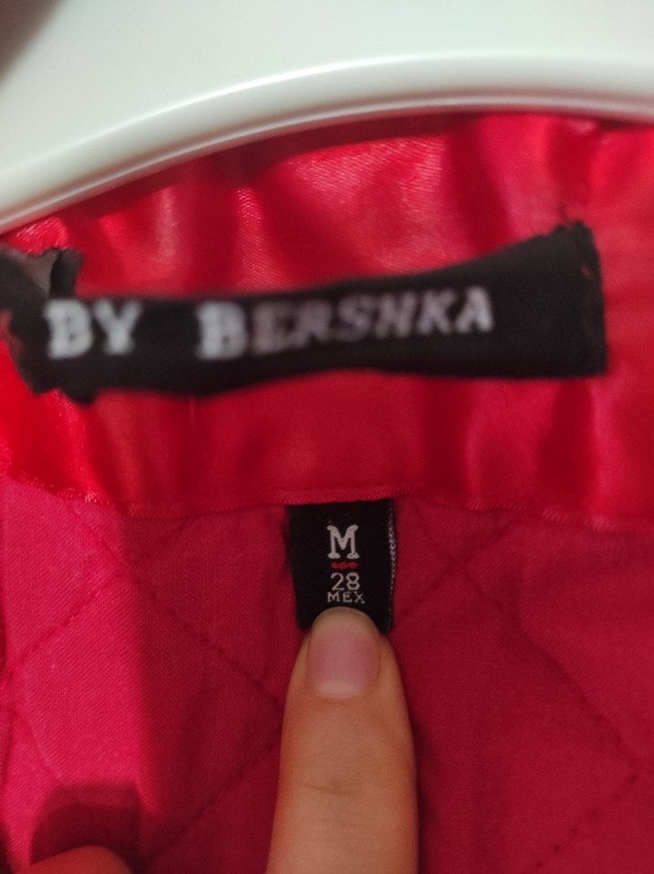 Kırmızı Fermuarlı Kısa Street Style Kadın Ceket - Görsel 3