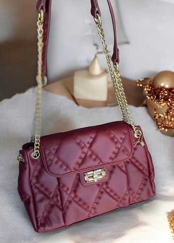 Guess Bordo Deri Kadın Çanta