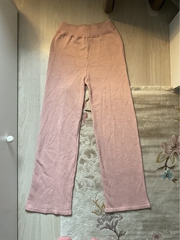Pembe triko alt