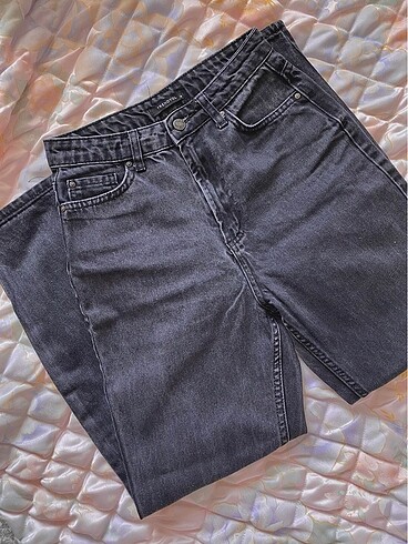siyah mom jean