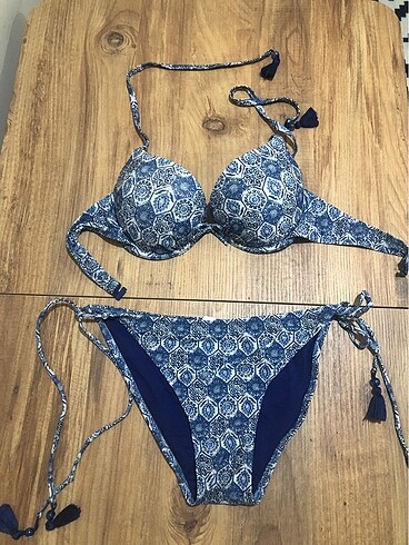 Bikini
