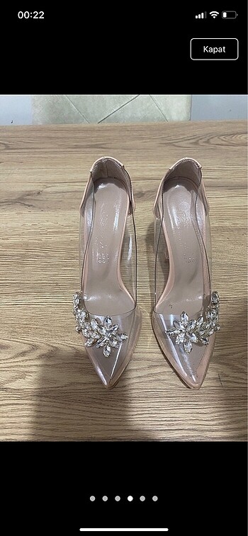 Kadeh topuk taşlı stiletto