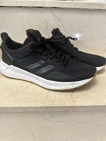 Adidas ayakkabı