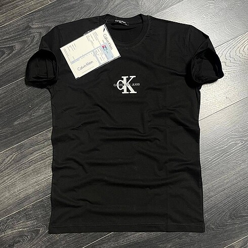 Calvin Klein Erkek Premium Tişört