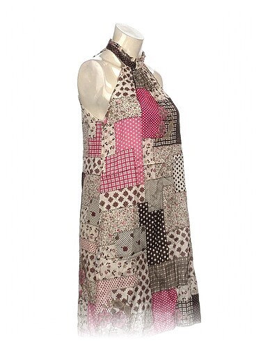 Diğer PreLoved Kısa Elbise %70 İndirimli.