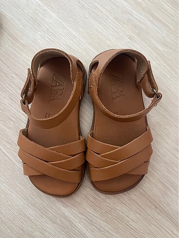 Zara yeni sezon sandalet