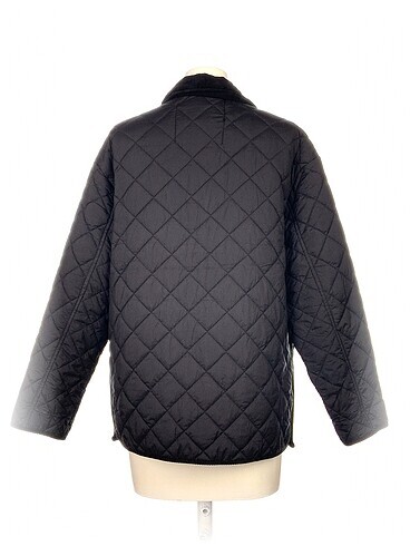 l Beden Stradivarius Mont %70 İndirimli.