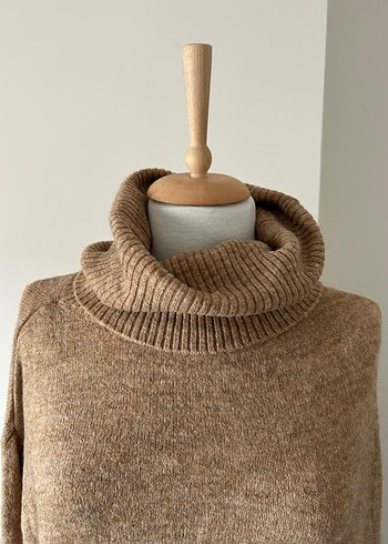 Bej Boğazlı Kadın Triko Kazak - Görsel 3