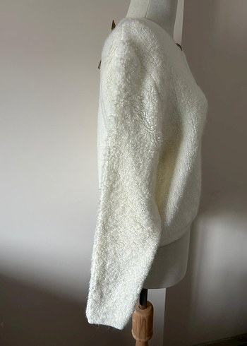 Düğmeli Beyaz Kadın Triko Hırka - Görsel 3