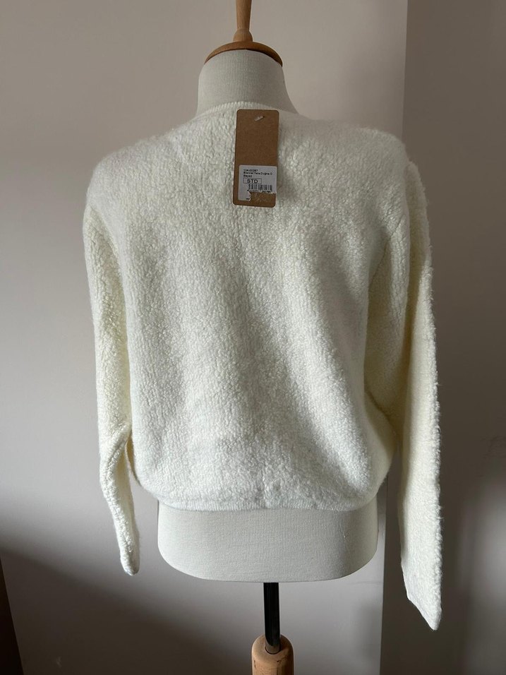 Düğmeli Beyaz Kadın Triko Hırka - Görsel 4