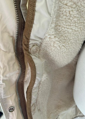 Bershka Bej Kürklü Kışlık Mont - Görsel 7