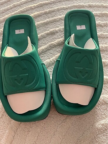 Diğer Gucci Model Yeşil Terlik