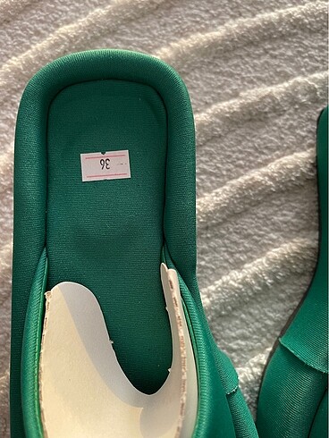 36 Beden Gucci Model Yeşil Terlik