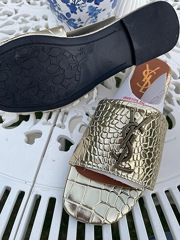 36 Beden altın Renk YSL altın terlik