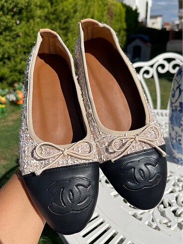Diğer Chanel Model Tüvit Babet