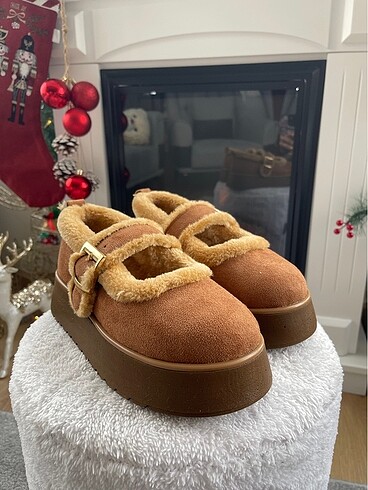 36 Beden UGG Model Taba Kürklü Babet