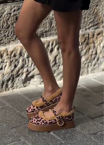 UGG Model Leopar Kürklü Babet