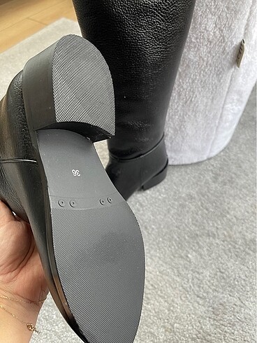 Siyah Gerçek Deri Arkası Fermuarlı Binici Çizme - Görsel 9