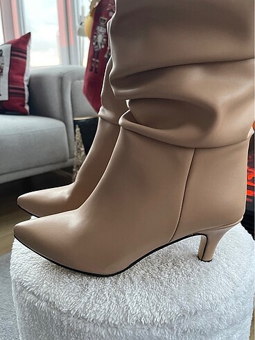 Bej Deri Körüklü Çizme - Görsel 5