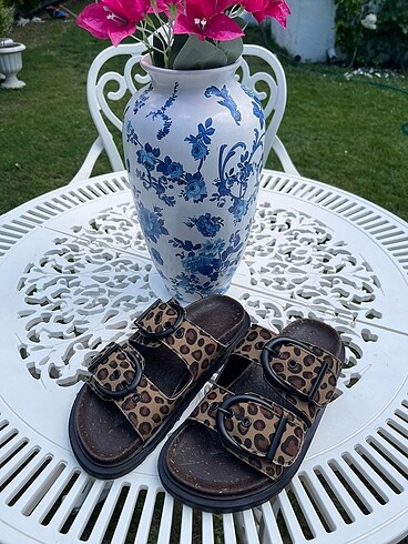 Leopar Tokalı Terlik