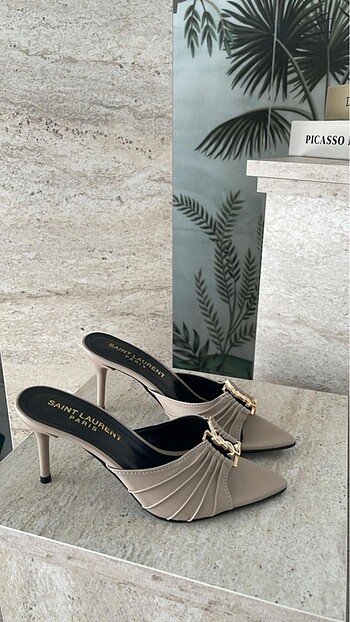 Diğer YSL Model Topuklu Terlik