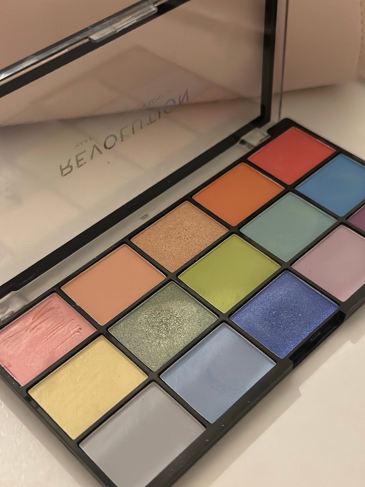 Revolution Far Paleti - Görsel 2