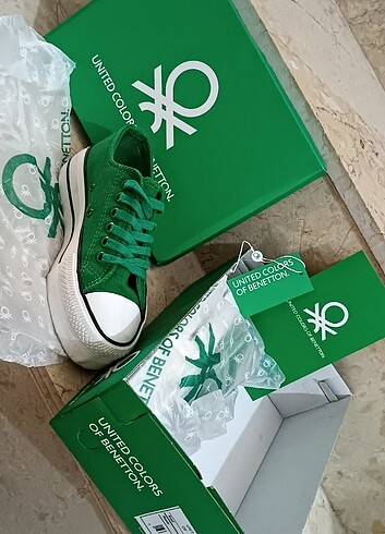 37 Beden yeşil Renk Orijinal Benetton 