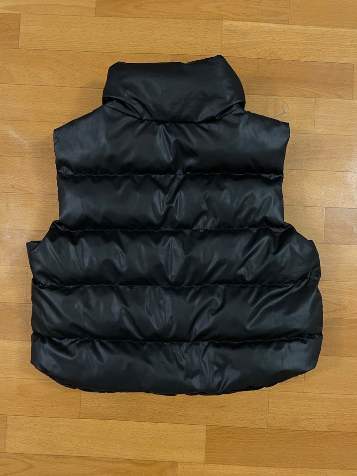 Siyah Yüksek Yakalı Kadın Şişme Yelek - Görsel 2