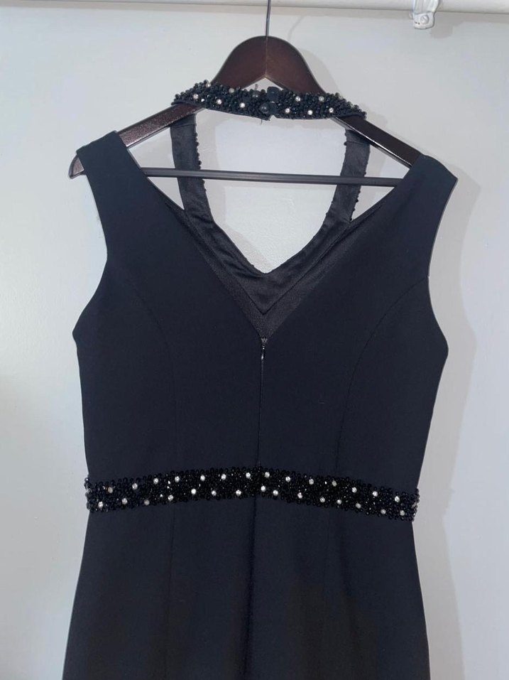 Siyah V Yaka Uzun Gösterişli Abiye Elbise - Görsel 4