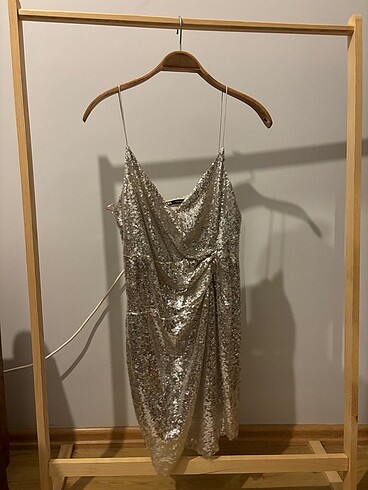 Zara Yılbaşı Elbisesi