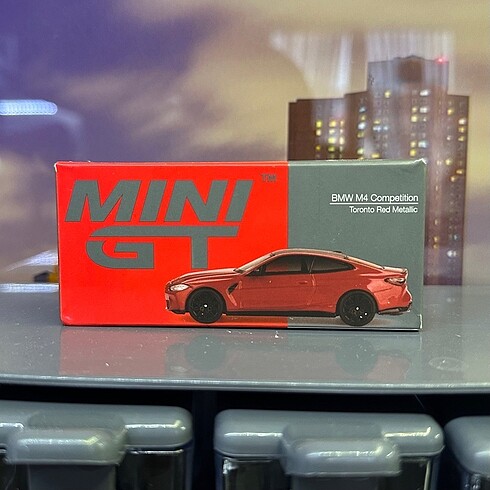 Mini GT Bmw M4 Competition Red