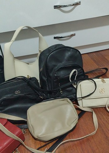 Birden fazla çanta - Görsel 3