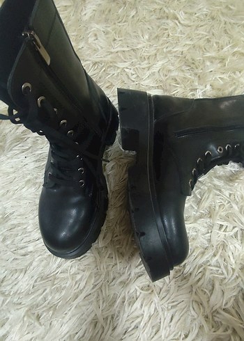 Siyah Deri Gotik Stiletto Topuklu Kadın Bot - Görsel 2