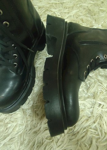 Siyah Deri Gotik Stiletto Topuklu Kadın Bot - Görsel 3