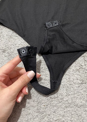 Siyah Uzun Kollu Kadın Bluz - Görsel 2