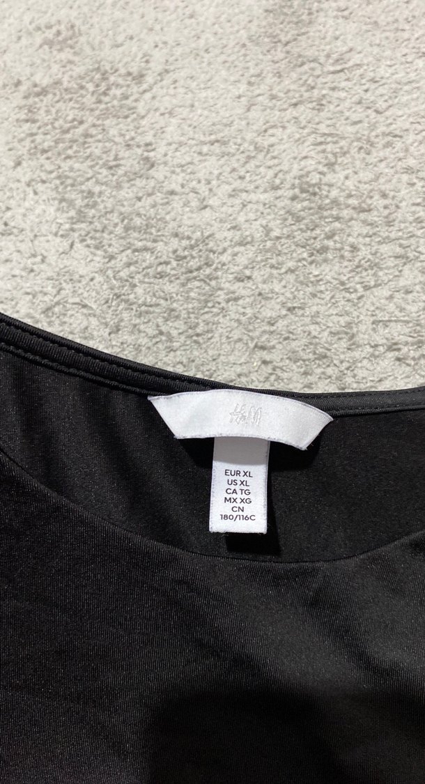 Siyah Uzun Kollu Kadın Bluz - Görsel 3