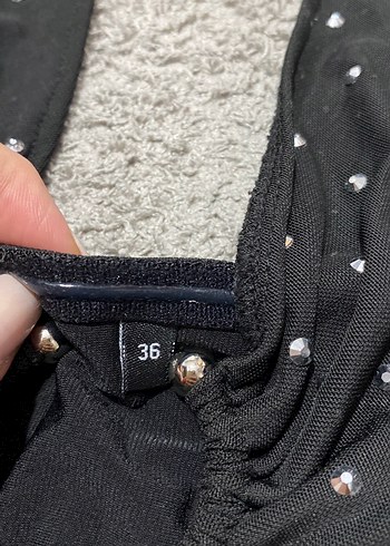 Siyah Payetli Göğüs Detaylı Kadın Monokini - Görsel 2