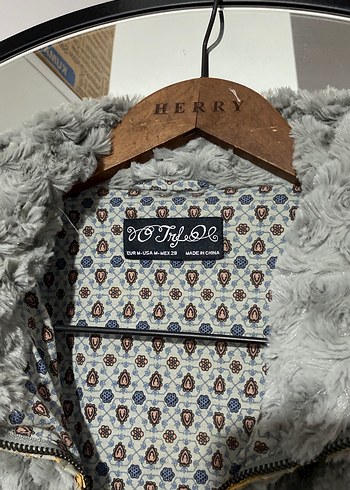 Gri Peluş Detaylı Midi Kadın Mont - Görsel 3