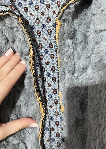 Gri Peluş Detaylı Midi Kadın Mont - Görsel 5