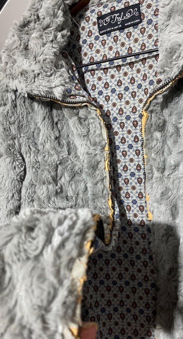 Gri Peluş Detaylı Midi Kadın Mont - Görsel 4