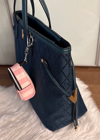 Victorias secret tote bag charm ile birlikte - Görsel 4