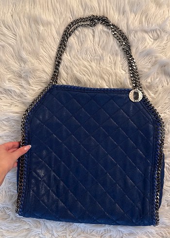 Stella Mccartney ikonik lacivert gunluk canta - Görsel 2