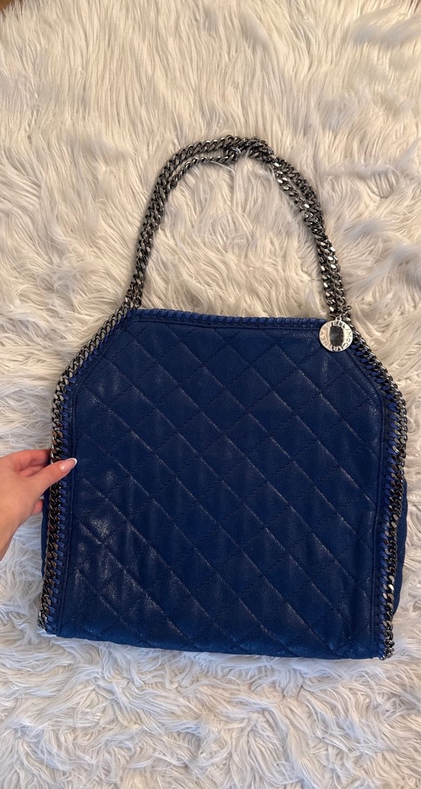 Stella Mccartney ikonik lacivert gunluk canta - Görsel 2