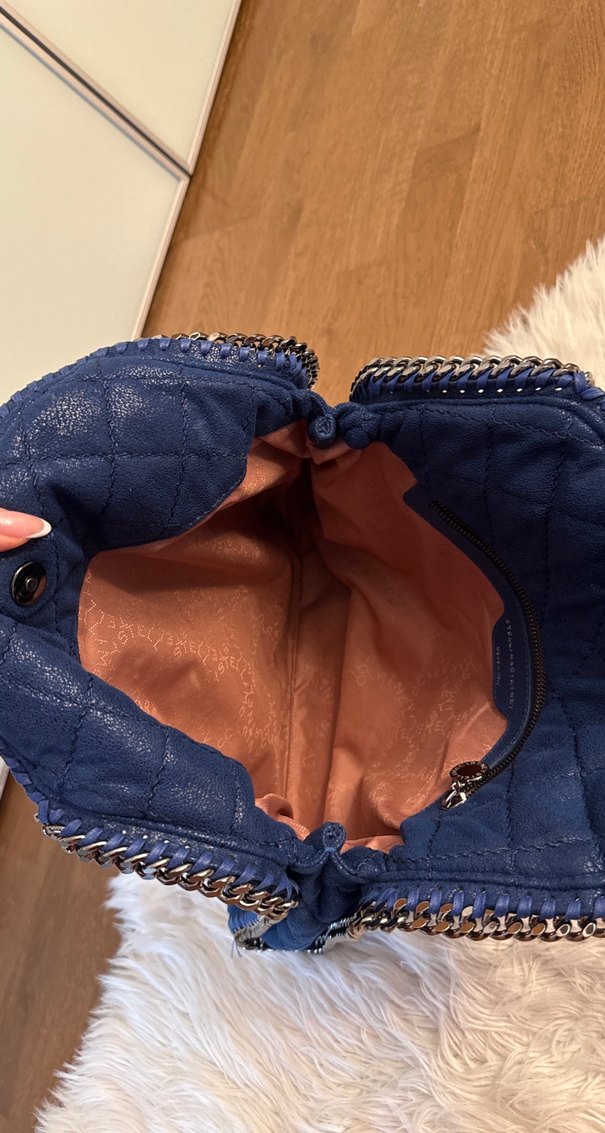 Stella Mccartney ikonik lacivert gunluk canta - Görsel 5