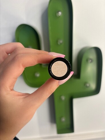  Beden Chanel viral highlighter