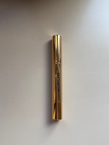  Beden Renk Hourglass lip gloss/secret