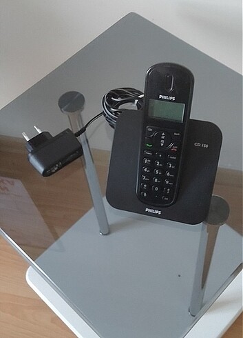 Kablolu telefon 